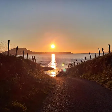 Holly 3 Bedroom Semesterbostad Louisburgh